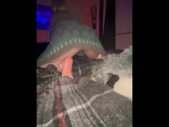 Watch this Pawg twerk her pussy!! I’m bad😈