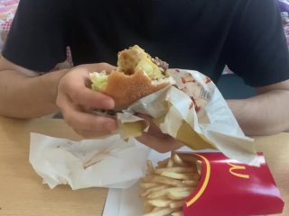 日本のマクドナルド｡ サムライマック編