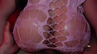 Mom Bouncing Tits & Cumshot Super Wet TITFUCK In Sexy Lingerie Oil