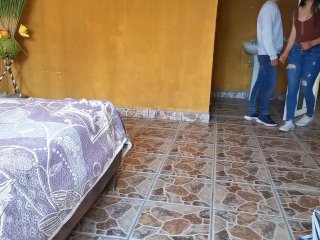 A La Chica Desconocida Del Antro Le Encanta La Verga