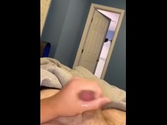 TEEN BOY JERKING AND CUMMING QUICKY