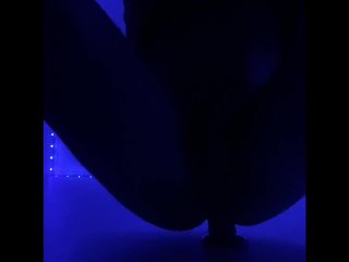 Dl Straight Guy Tries Out Girlfriend’s Dildo (Almost Caught)