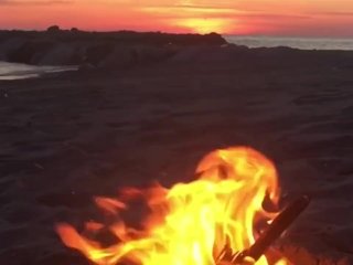 Aftersex-Relax - Bonfire With Sea Waves Sound For 10 Minutes
