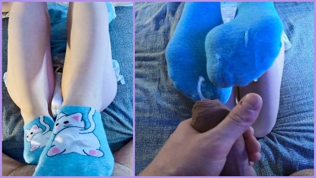 Cum Foot Pussy - Porn Video - Cum On Feet In Socks After Perfect Wet Pussy Fuck. Perfect  Close Up Footjoob. Foot Fetish.