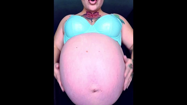 Preggo Belly Porn - Rubbing Oiled Massive Pregnant Belly - Pornhub.com