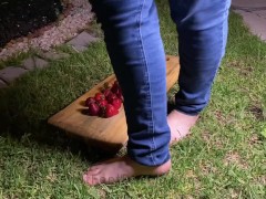 Feet and Strawberries for Valentine’s day ¡¡Eat me!!
