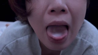 Smell Gokkun In The Mouth