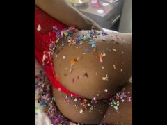 Big ass confetti!!! Pussy lips