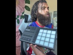 Unboxing Native instrument Keyboard Live With Rock Mercury