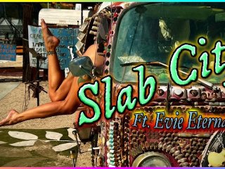 Shane And Evie Explore And Fuck In Slab City