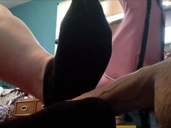Hot BBW Teen in Ankle Socks Gives Sexy Foot Job!