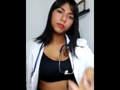 JOI EN ESPAÑOL la doctora te humilla y te insulta por tu pene inservible y te dice cómo masturbarte