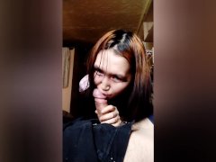 My girlfriend does blowjob and fucks
