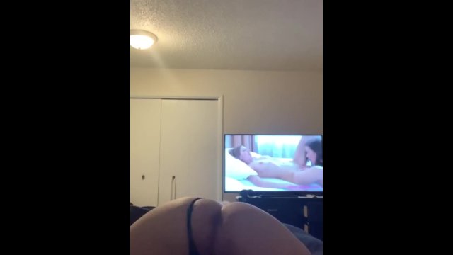 Pawg masturbates to lesbian porn