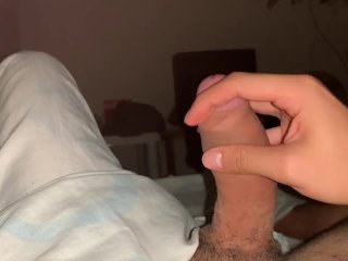Busco Alguien Que Se La Quiera Comer Toda!