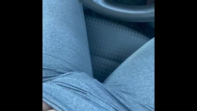 My friend rubbing my pussy as I drive