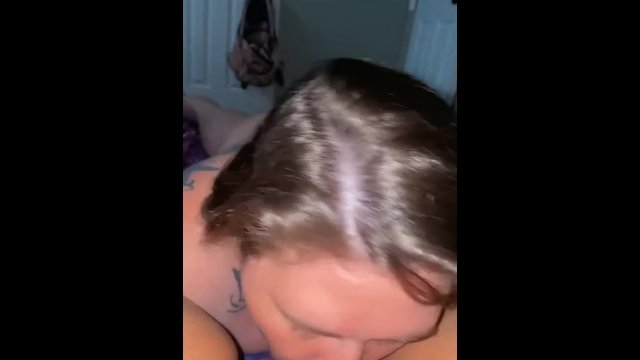 Slutty latina let’s her bestie eat her out