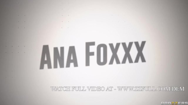 Oiled Up Pussy Play.Demi Sutra, Ana Foxxx / Brazzers - Ana Foxxx, Demi Sutra