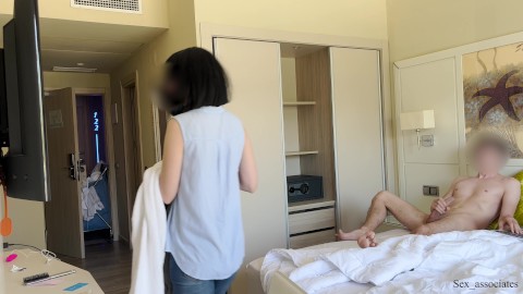 Ebony Hotel Facial - Ebony Hotel Room Service Porn Videos | Pornhub.com