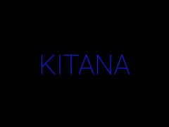 Kitana cosplay by Chloe Wildd