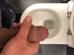 I jerk off and cum in public mall bathroom