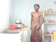 Rajeshplayboy993 cooking aalu curry