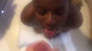 18 year old black teen sucks cock and gets facial